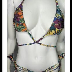 Tropical Beach: Two Piece Bikini Set