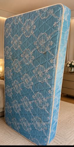 Moving  sale