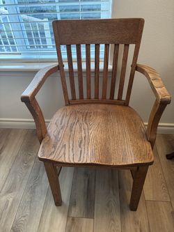 Oak chair
