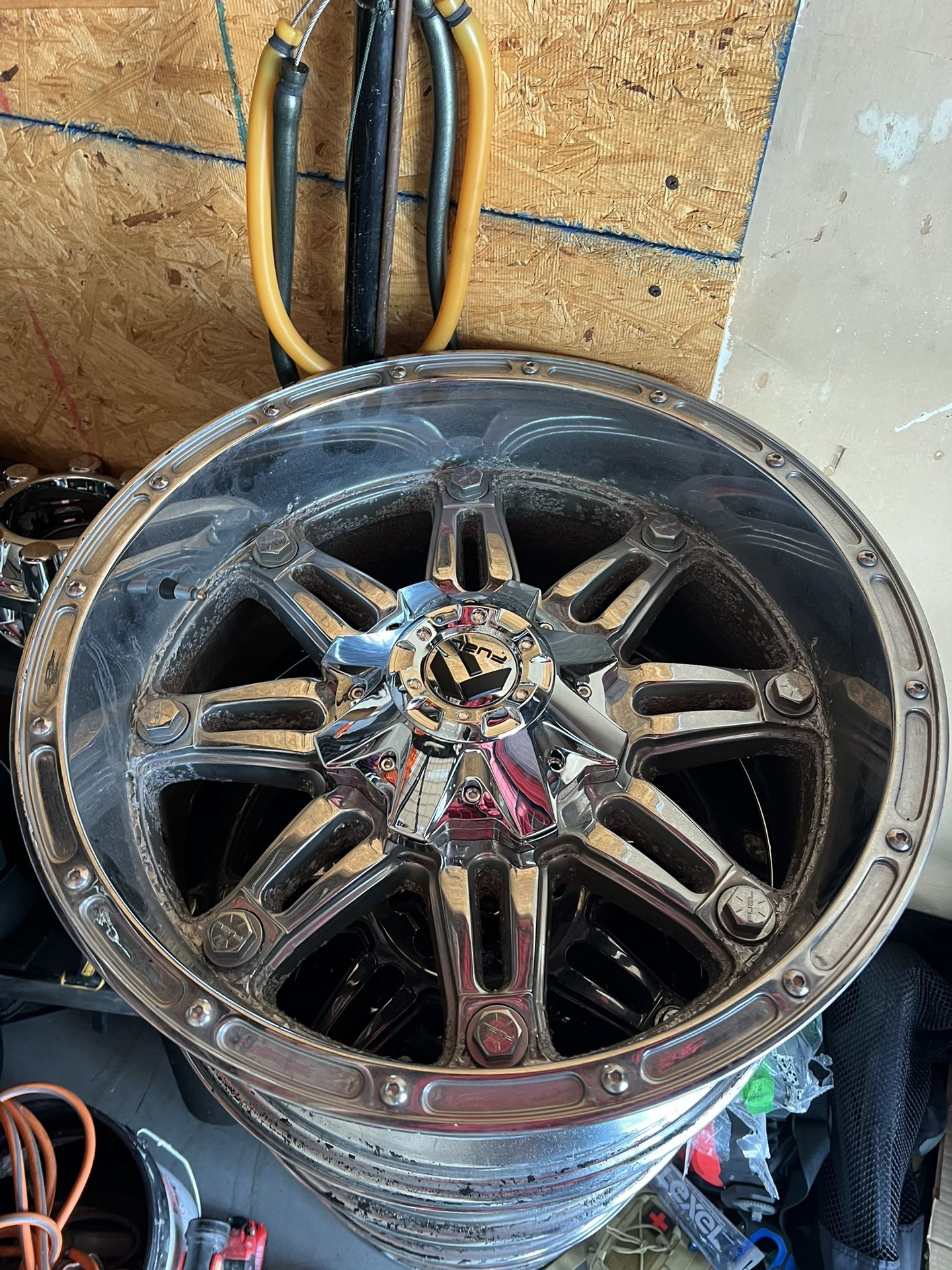 20x10 fuel Rims