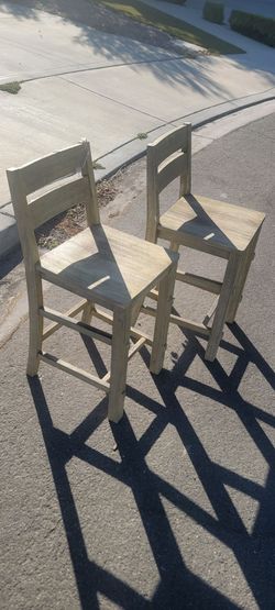 FREE 2 kitchen chairs