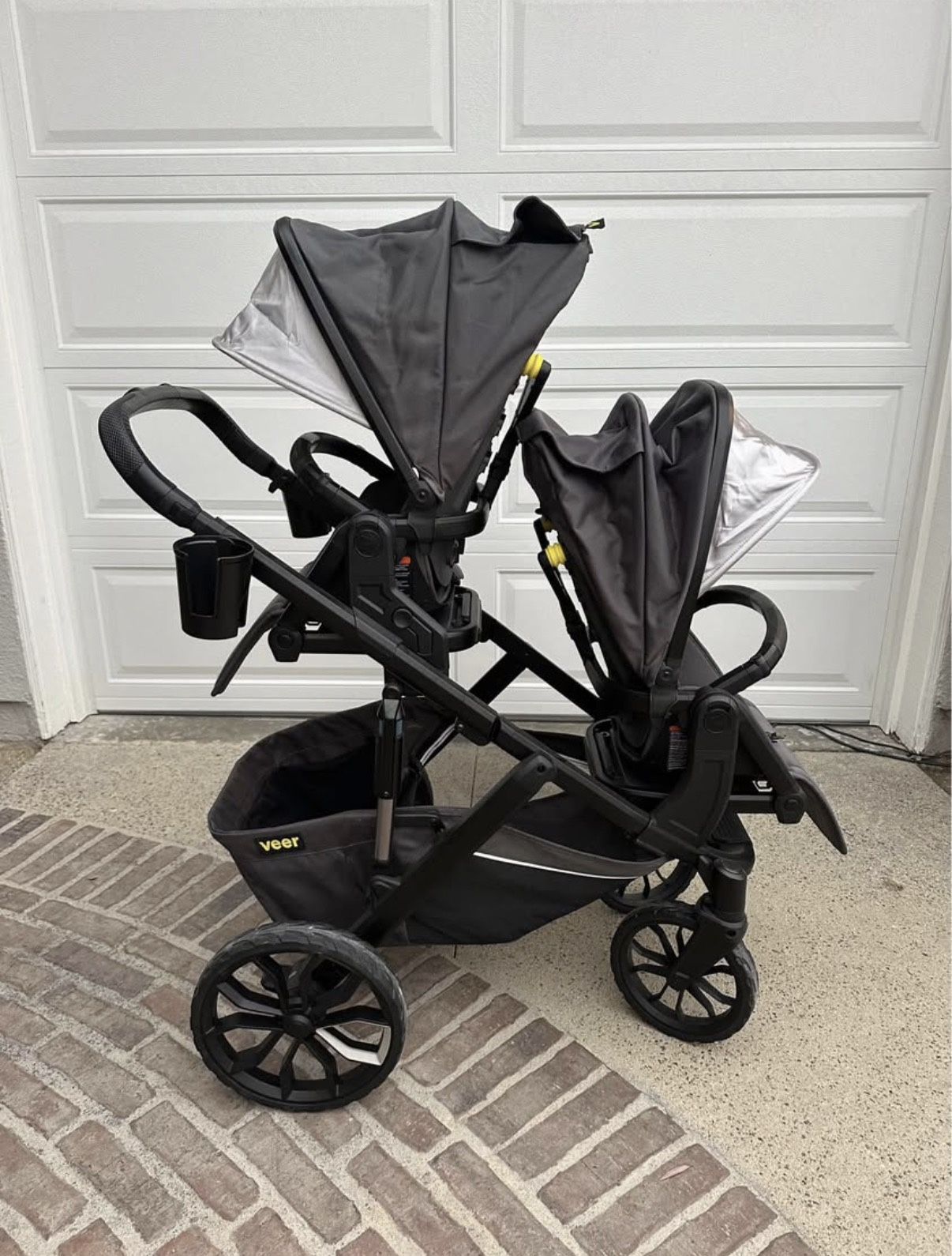 Veer Switch & Roll Double Stroller with 2 Switchback Seats, Shades, Cup Holders & Snack Tray. Two Color Kits available as well in blue & pink