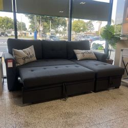 SECTIONAL WITH PULL OUT BED AND  STORAGE, GREAT QUALITY - [NEW]