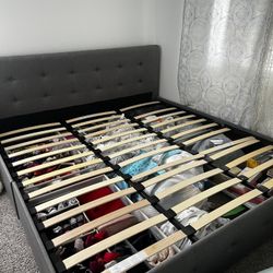 King Size Bed With Mattress