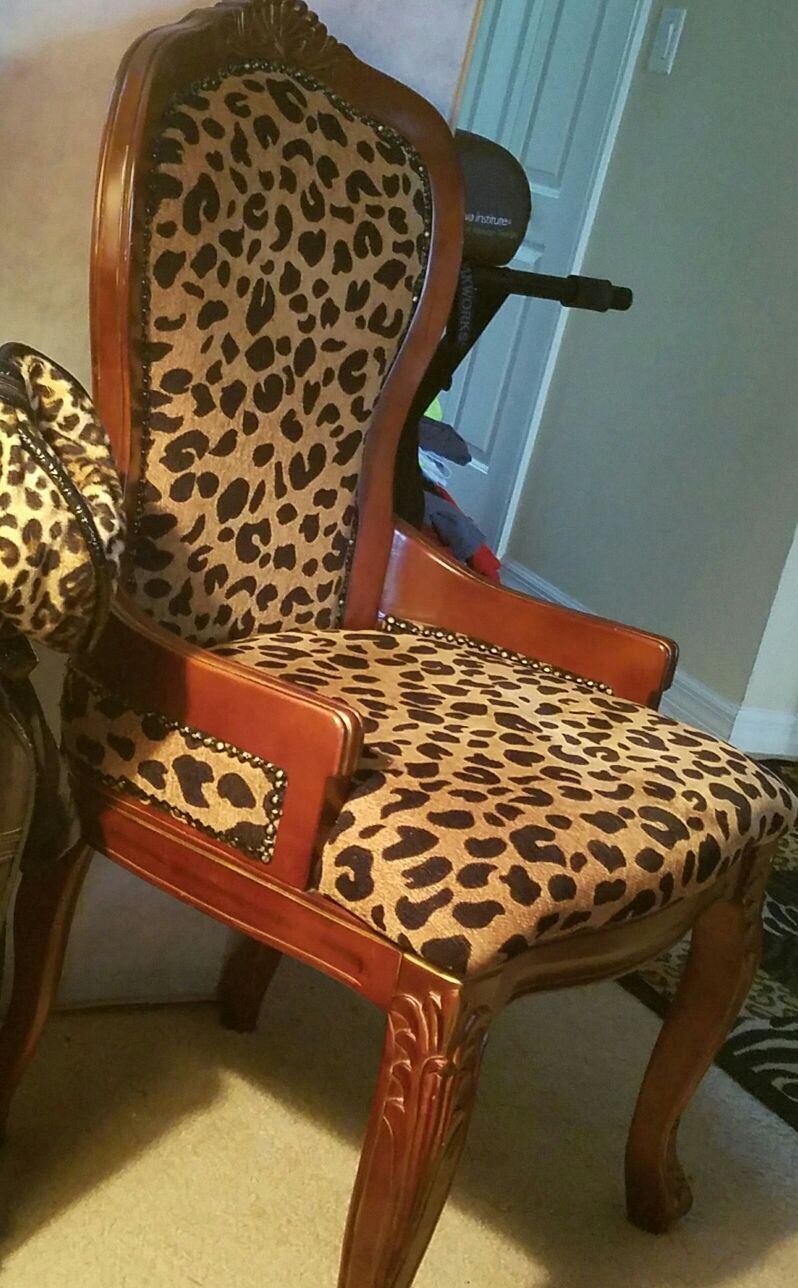 Quality Cheetah Print Chair