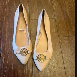 BCBG flats 