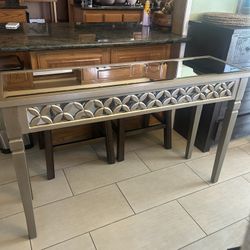 Long Decorative Table 
