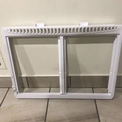 Refrigerator drawer cover brand new. Please check photos for more information.