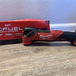 Milwaukee M18 FUEL 18V Lithium-Ion Cordless Brushless Oscillating Multi-Tool (Tool-Only)