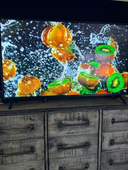 LG 55" Class UQ8000-Series 4K LED UHD WebOS 22 Smart w/ThinQ AI TV - 55UQ8000AUB