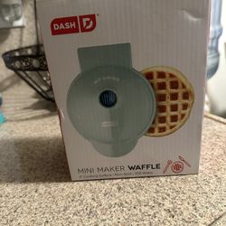 Mini Waffle Maker