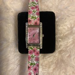 Ladies Silver Tone Quartz Watch With Swarovski Crystals And Pink Flower Band