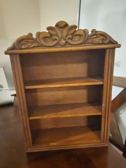Mini decorative shelf
