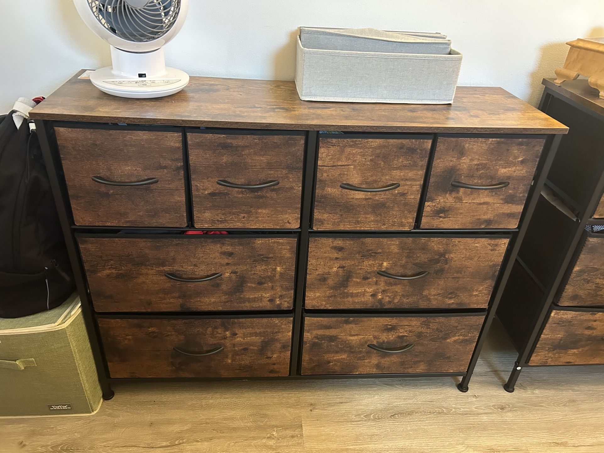 8 Drawer Dresser