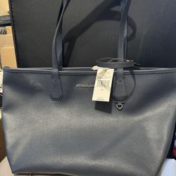 Michael Kors Tote