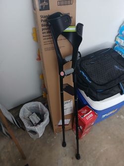Forearm Crutches