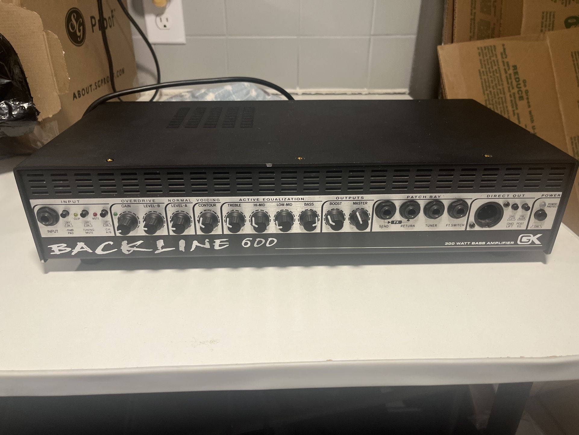 Backline 350w Bass Amp Head