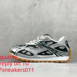 B.OTTEGA V.ENETA Orbit Runner 