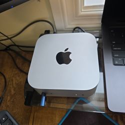 Like New Mac Mini M4 512 Gb 