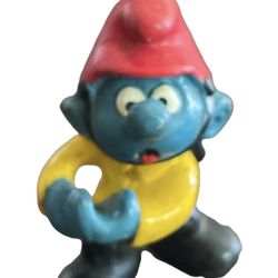 The Smurfs Fireman Super Smurf Firefighter 40216 Rare Vintage Display Figure