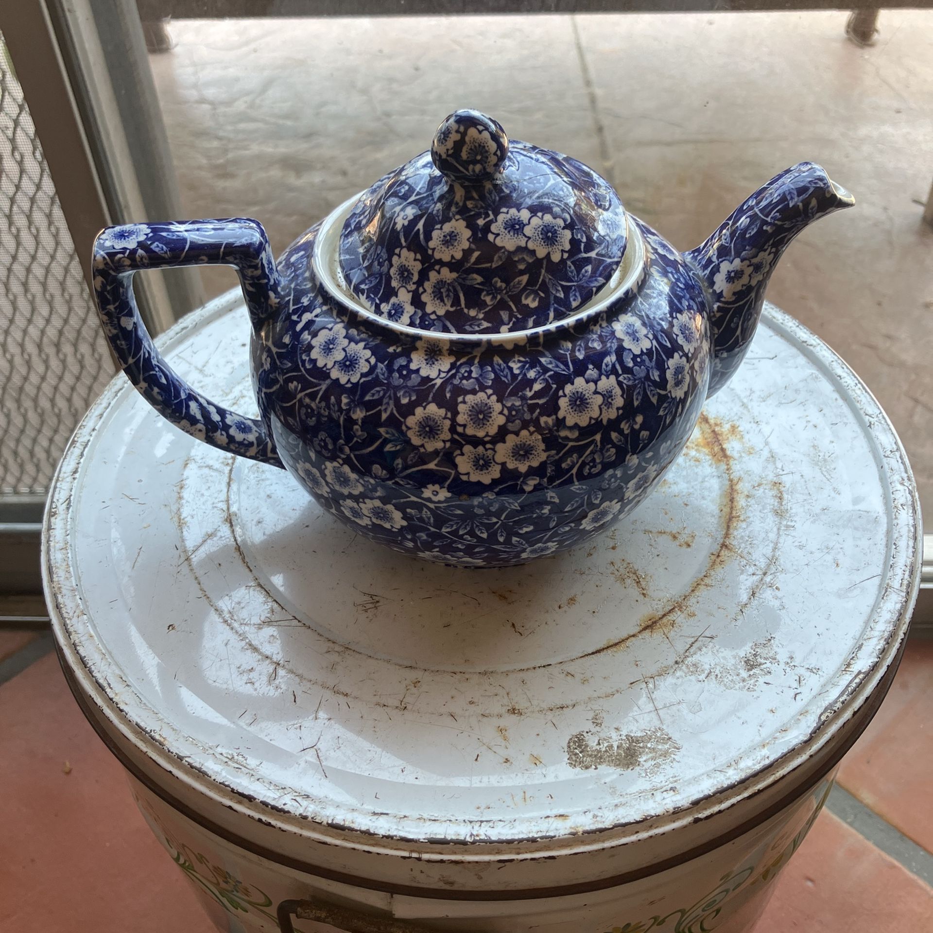 Calico Staffordshire England Teapot Calico Staffordshire England Teapot
