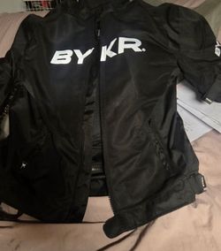 BYKR  BLACK LG WHITE BLACK AND TEAL 2XL