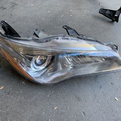 2015-2017 Toyota Camry Right Headlight