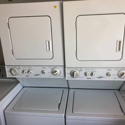 Kenmore 110v Washer And Electric Dryer Stackable 