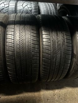 PAIR OF TIRE 245 45 20 MICHELIN 85% LIFE