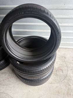 275/35 R22 Michelin Pilot sport all 3 never been mounted