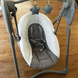 Graco Baby Swing
