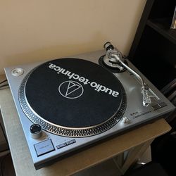 Audio Technica  AT-PL120  (includes dust cover)