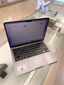 MacBook Air M2 256gb 8ram