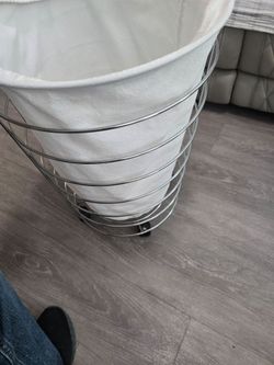 Rolling Hamper!
