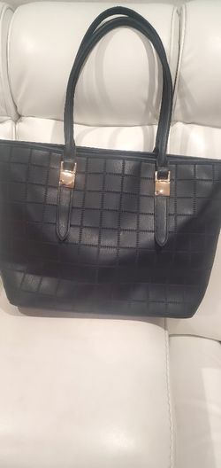 Large tote bag in black synthetic leather with a geometric quilted pattern