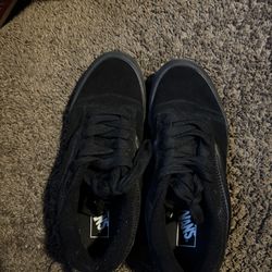 Black Knu Skool Vans Men