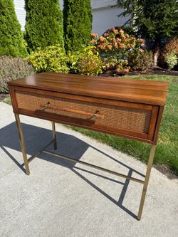 Entry Table with Drawer