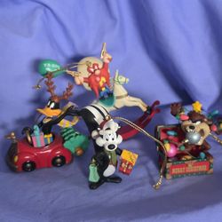 Loony Toons Trademark Ornaments 