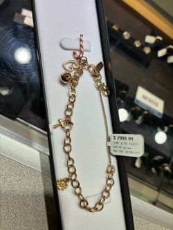 James Avery