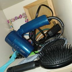 Hair Salon All 3 Dollars 