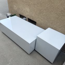 Coffee table  and side table