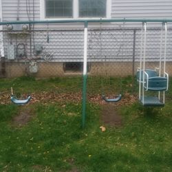 Swingset $30