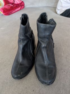 Black Leather Ankle Boots with Side Zip