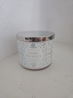 Bath & body works candle