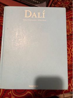 Art Dali painting book