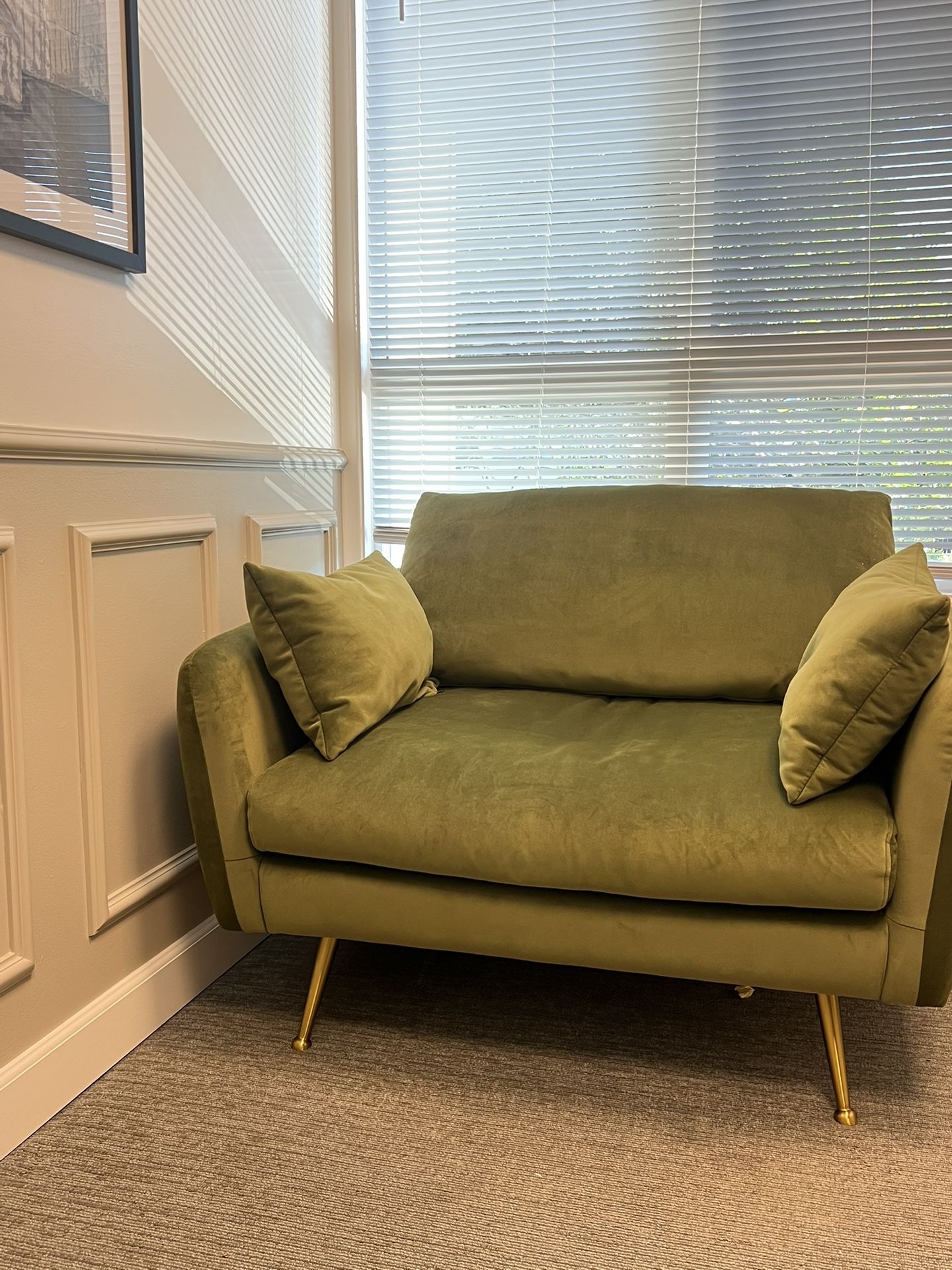 Albany Park / Green Velvet Chair