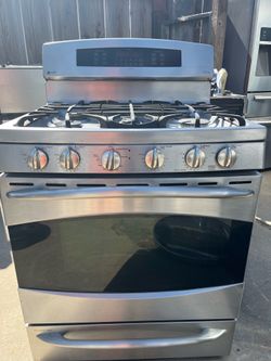 GE gas stove