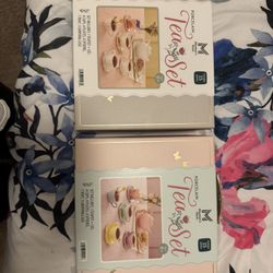 MEMBERS MARK PORCELAIN TEA SET  $30 EACH ITEN 