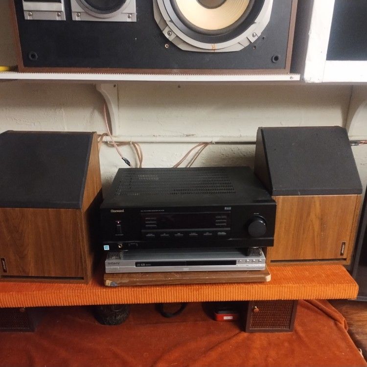 Sherwood Receiver, Bose Speakers 