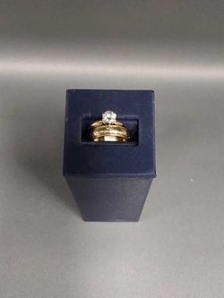 Yellow Gold 14k (.585) 6.6 grams Size 4